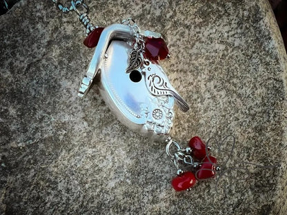 🔥⏰Final 3 Hours: Only $13.99 ✨The 1951 "Magnolia" Birdhouse Necklace
