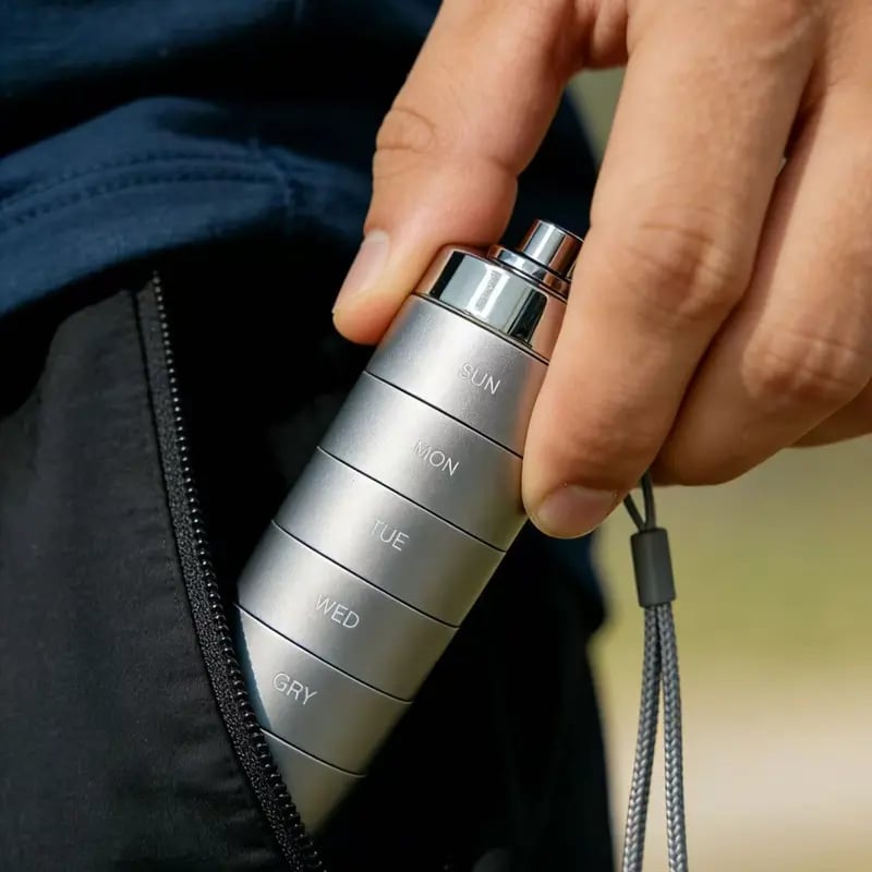 💊 Metal Travel Pill Organizer