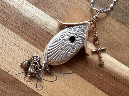 🔥⏰Final 3 Hours: Only $13.99 ✨The 1951 "Magnolia" Birdhouse Necklace