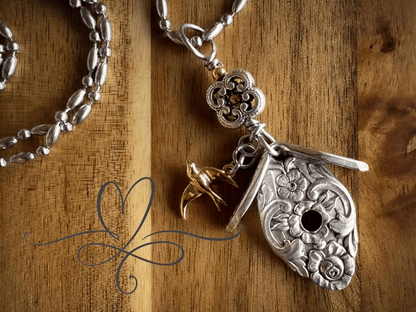 🔥⏰Final 3 Hours: Only $13.99 ✨The 1951 "Magnolia" Birdhouse Necklace