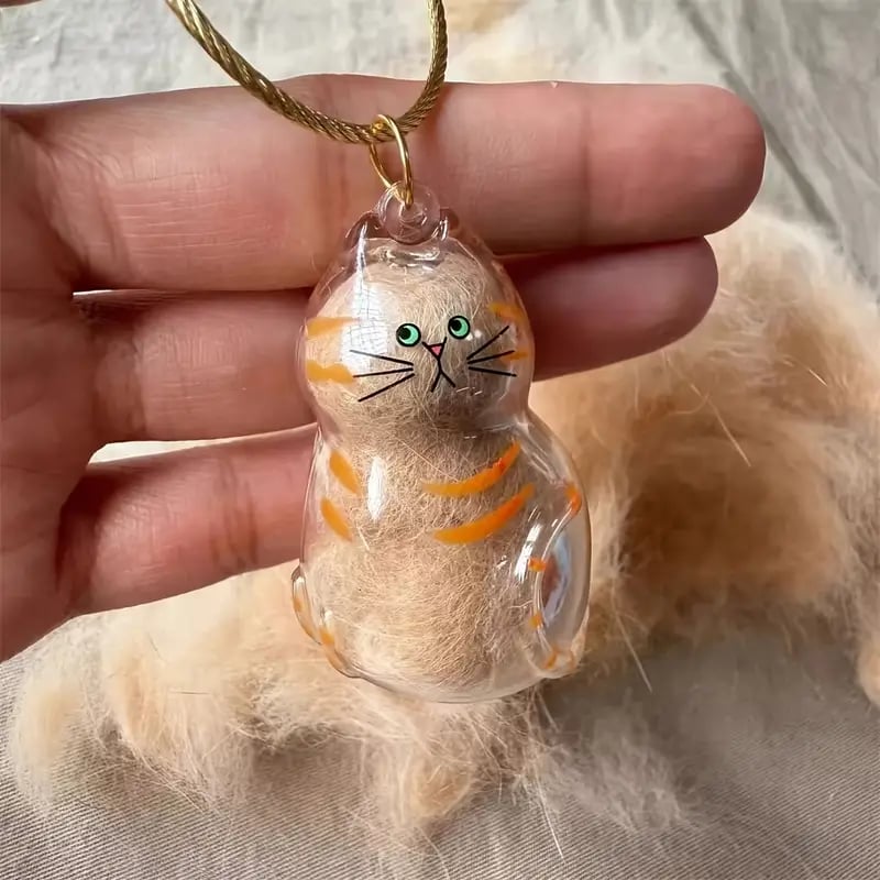 🐾Pet Hair Memorial Capsule Keychain