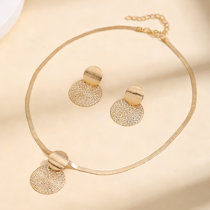 🎁Modern Chic Necklace & Earring Set – Gold finish, geometric design & lightweight – perfect for daily elegance or gifting – includes matching pieces for a polished look 💫