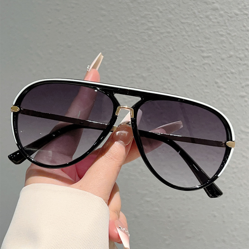 Women's Retro Double-Bridge Sunglasses