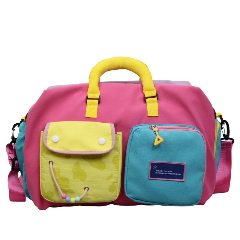 🎒 5 Casual Color Block Overnight Bag – Spacious & durable – Perfect for gym, travel or weekend trips – lightweight with carry handles 🧳